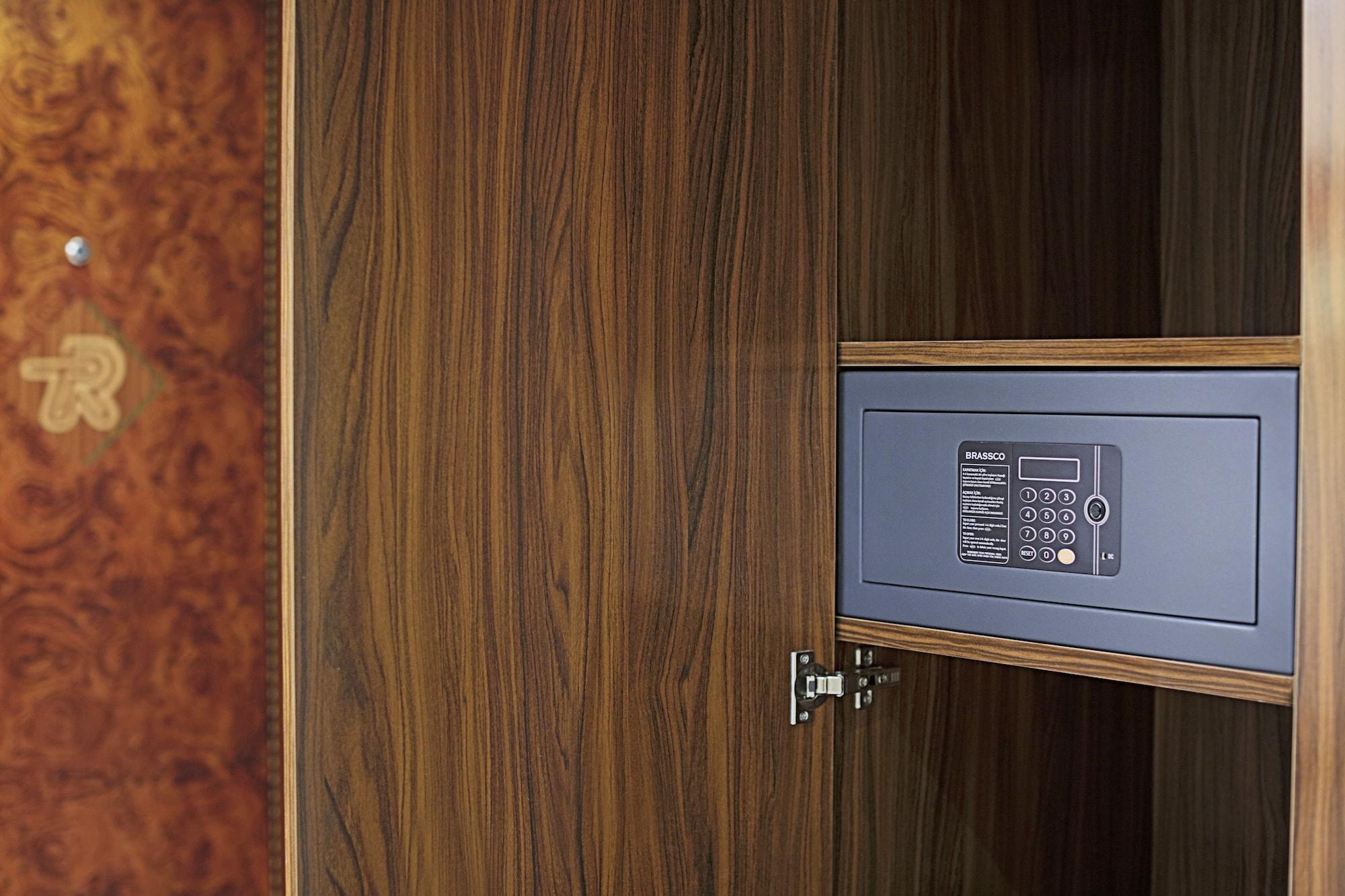 World Point Hotel Provincia di Istanbul Esterno foto