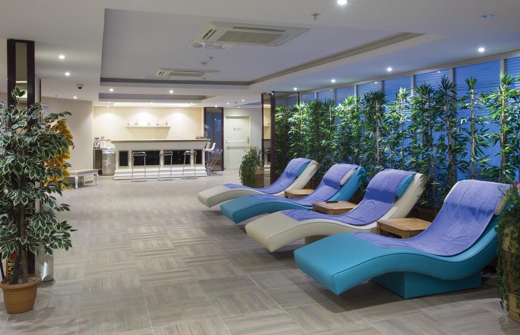 World Point Hotel Provincia di Istanbul Esterno foto